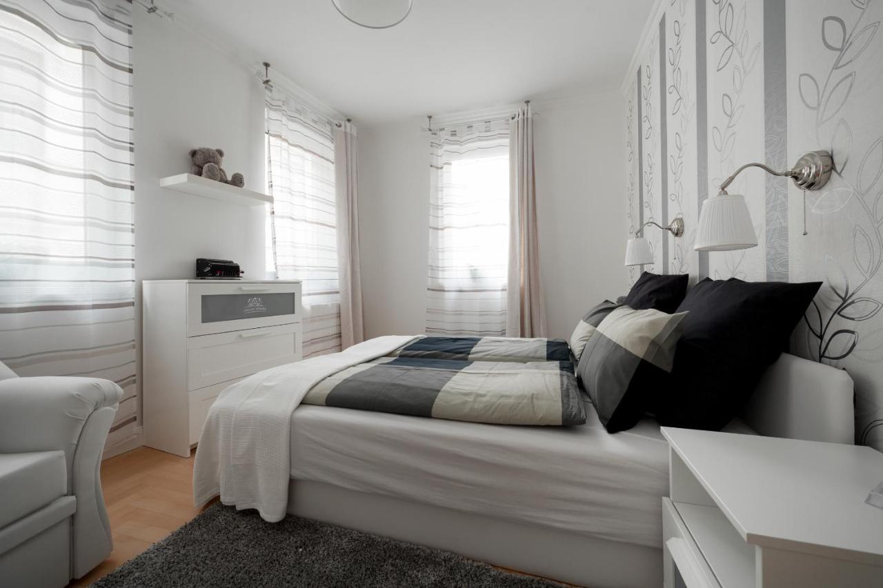 Gde Hollo Apartments Budapest Exterior foto