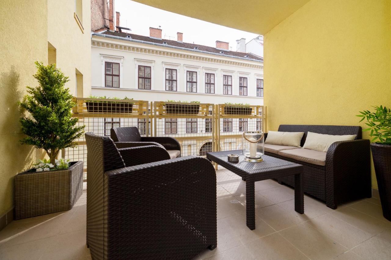 Gde Hollo Apartments Budapest Exterior foto